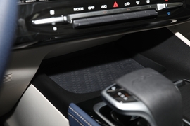 2022款东风风神皓极