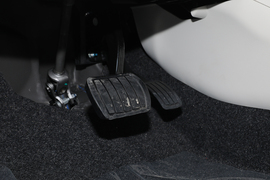 2022款东风风神皓极