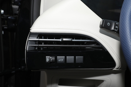 2022款东风风神皓极