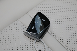 2022款东风风神皓极