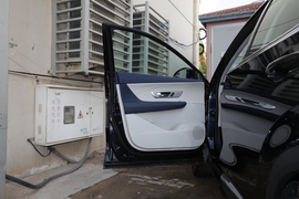 2022款东风风神皓极