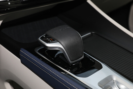 2022款东风风神皓极