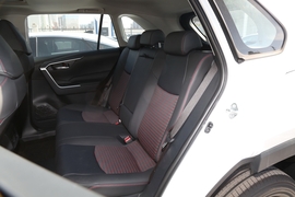 2022款丰田RAV4荣放双擎E+