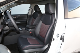 2022款丰田RAV4荣放双擎E+