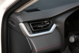 2022款丰田RAV4荣放双擎E+