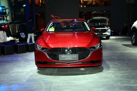 马自达3昂克赛拉