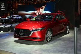 马自达3昂克赛拉