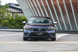   2023款 东风本田 思域 2.0L e:HEV 高配版