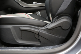 2022款比亚迪驱逐舰05