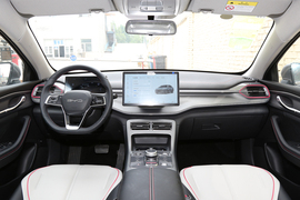 2022款比亚迪驱逐舰05