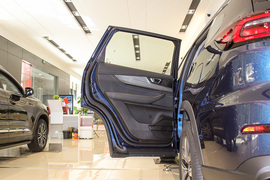 2023款奇瑞瑞虎8