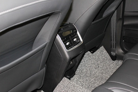 2023款奇瑞瑞虎8