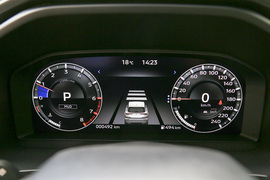 2023款三菱欧蓝德1.5T四驱尊耀版7座