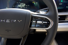 2022款奇瑞艾瑞泽8