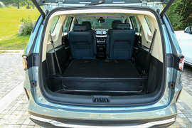 2023款吉利嘉际L