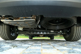 2023款吉利嘉际L