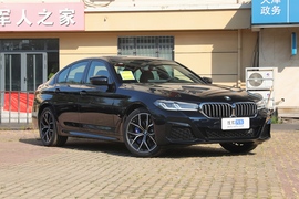 2022款宝马530i
