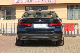 2022款宝马530i