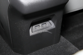 2023款东风风神E70