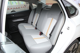 2023款东风风神E70