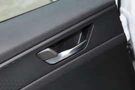 2023款东风风神E70