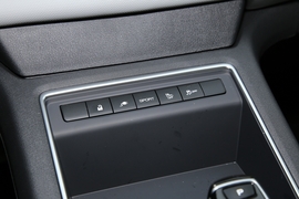 2023款东风风神E70