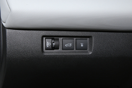 2023款东风风神E70