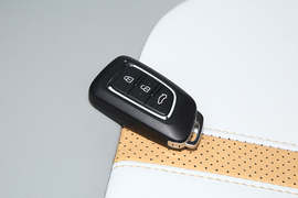 2023款东风风神E70