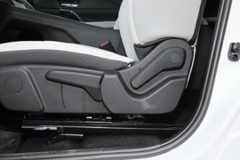 2023款东风风神E70