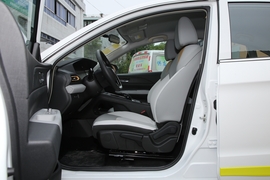 2023款东风风神E70