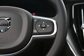 2023款沃尔沃XC60