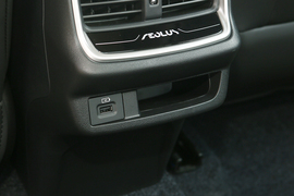 2021款东风风神奕炫MAX