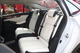 2021款东风风神奕炫MAX