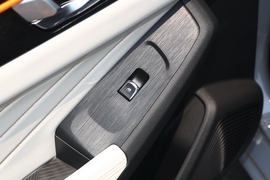 2021款东风风神奕炫MAX