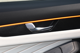 2021款东风风神奕炫MAX