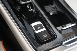 2021款东风风神奕炫MAX