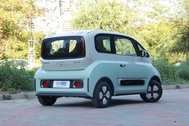 2023款宝骏KiWi