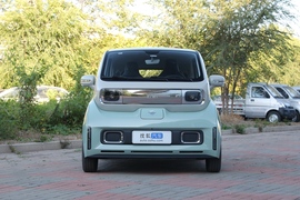 2023款宝骏KiWi