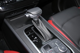   2023款凯翼炫界 1.5L CVT尊享版