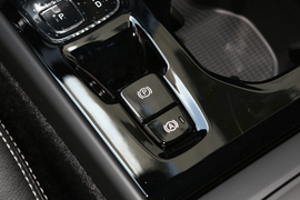 2023款沃尔沃XC40