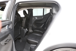 2023款沃尔沃XC40