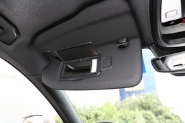 2023款沃尔沃XC60