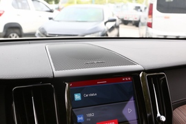 2023款沃尔沃XC60