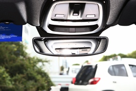 2023款沃尔沃XC60