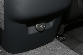 2023款沃尔沃XC60