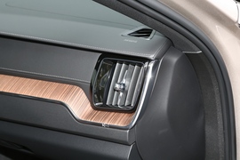 2023款沃尔沃XC60