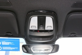 2023款沃尔沃XC60