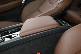 2023款沃尔沃XC60