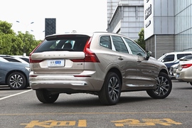 2023款沃尔沃XC60