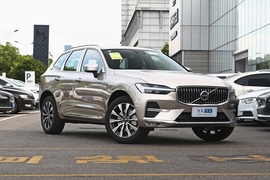 2023款沃尔沃XC60